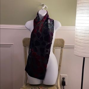 Women’s scarf
